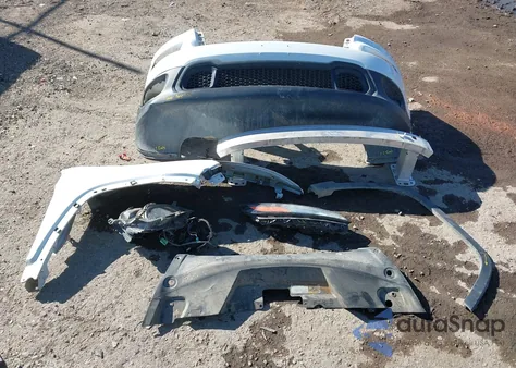 2018 Jeep Cherokee Latitude Plus 4X4 из США, поврежденный, VIN 1C4PJMLX1JD508810